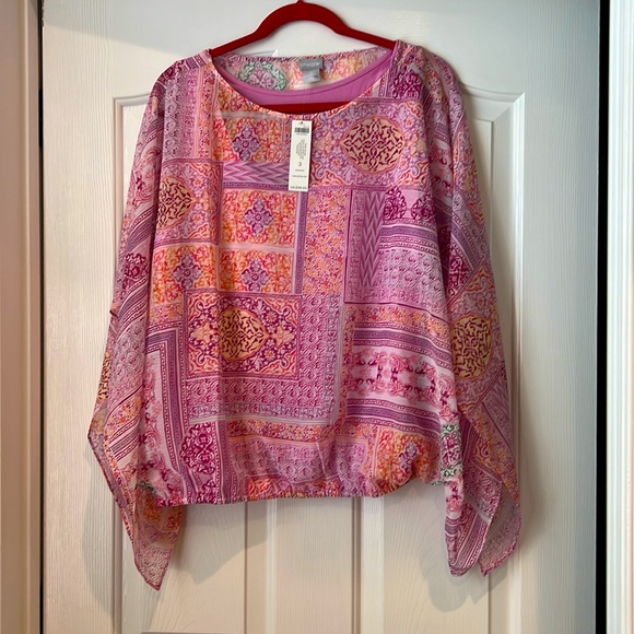 Chicos Tops - Chico’s NWT blouse - Size 3